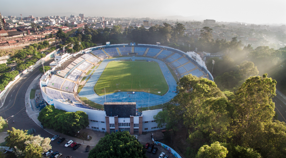 El estadio nacional Mateo Flores fue rebautizado con el nombre de Doroteo Guamuch Flores. (Foto: Archivo/Soy502)