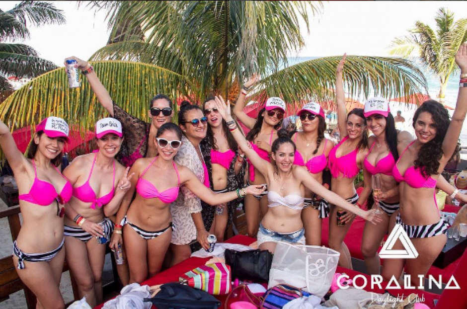 Coralina Daylight Club se encuentra en Playa del Carmen