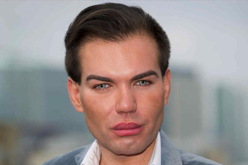 Rodrigo Alves es conocido como el "Ken humano" en las redes sociales. (Foto: Instagram/@rodrigoalvesuk)