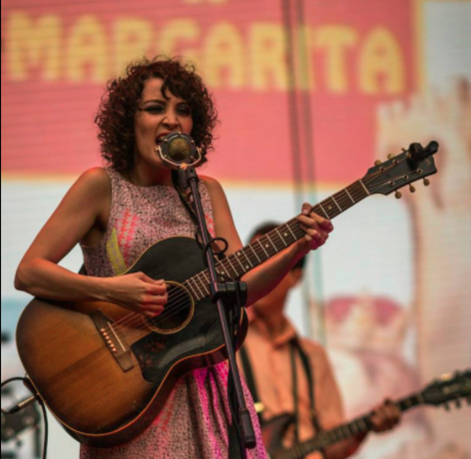 La guatemalteca figura como uno de los favoritos para ganar en la categoría de Mejor Álbum Pop Latino. (Foto: Facebook/Gaby Moreno)