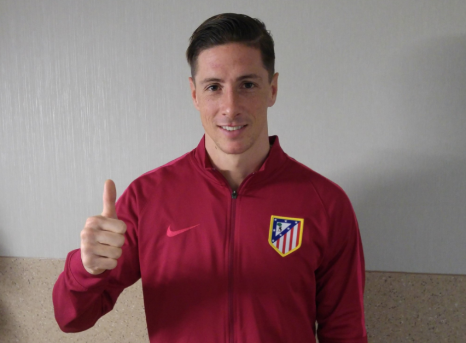 Fernando Torres ha mostrado señales de buena salud luego del susto en el partido frente al Deportivo. (Foto: @Atleti)