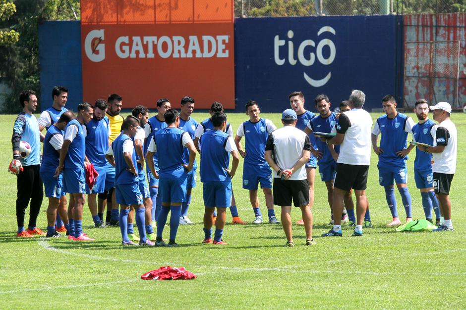 La Selección Nacional entrenó este miércoles en el Proyecto Gol, de la zona 15. (Foto: Luis Barrios/Soy502)