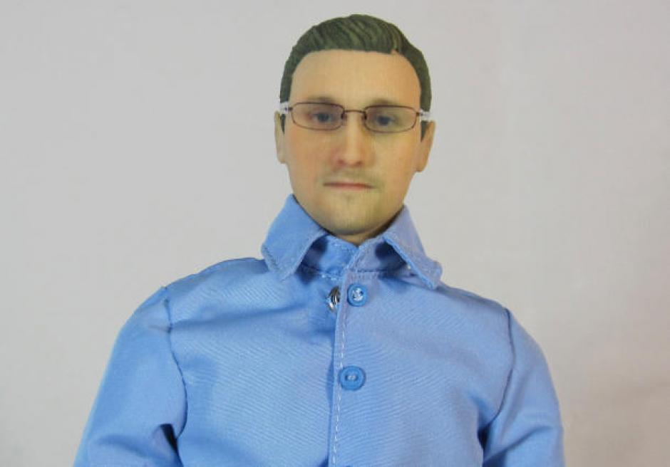 Un fabricante de muñecos estadounidense acaba de lanzar una figura dedicada a Edward Snowden, afirmando que una parte de sus beneficios se destinarán a financiar una organización para la libertad de prensa. Foto ThatsMyFace.com