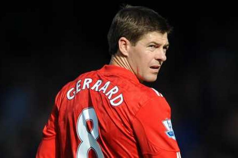 Steven Gerard anuncia su salida del Liverpool a finales de la temporada. (Foto: AFP)