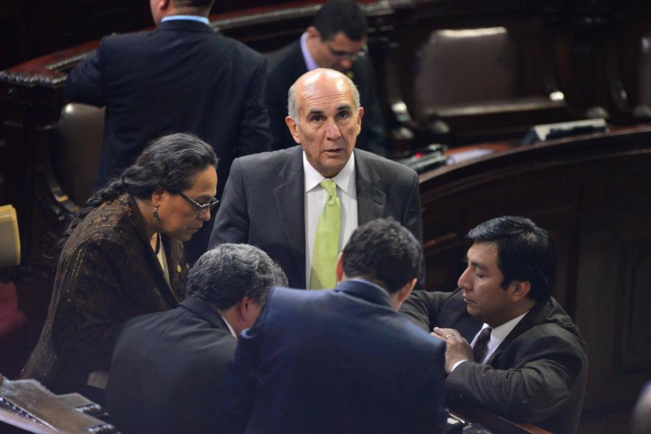 Varios diputados han indicado que están dispuestos a votar a favor de remover a Mario Taracena de la presidencia del Congreso. (Foto: Archivo/Soy502)