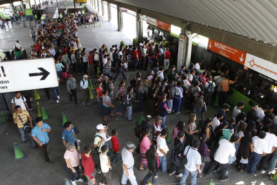 El acoso fue realizado durante la hora pico. (Foto: Archivo/Soy502)