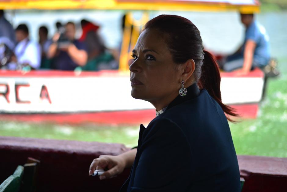 El abogado de la exvicepresidente Roxana Baldetti, Mario Cano señaló que la exfuncionaria no tuvo ninguna resposabilidad directa en la firma del contrato anómalo para la compra de una fórmula que limpiaría el lago de Amatitlán. (Foto: Wilder López/Soy502)