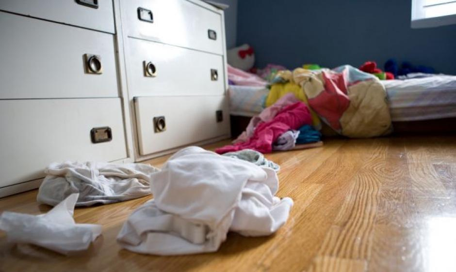 Según la escritora estadounidense Louise Hay, los armarios atestados y desordenados reflejan una mente en desorden. Limparlos es limpiar los armarios mentales. (Foto:Arhivo)