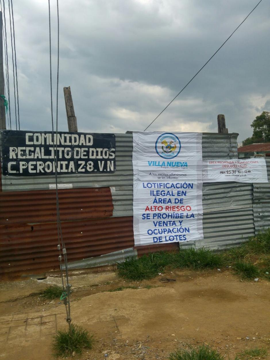 El Juzgado de Asuntos Municipales notificó a los habitantes del asentamiento Regalito de Dios acerca del riesgo. (Foto: Municipalidad de Villa Nueva)