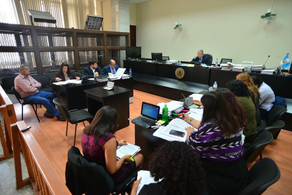 El Ministerio Público (MP) presentó las pruebas que serán utilizadas en el juicio por la esclavitud sexual y doméstica a la que fueron sometidas mujeres en el destacamento Sepur Zarco de El Estor, Izabal. (Foto: Wilder López/Soy502)&nbsp;