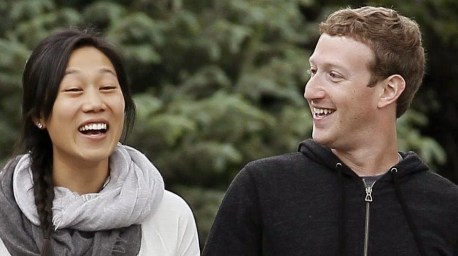 Mark Zuckerberg, fundador de la red social Facebook junto a su esposa, Priscilla Chan. (Foto: Google)