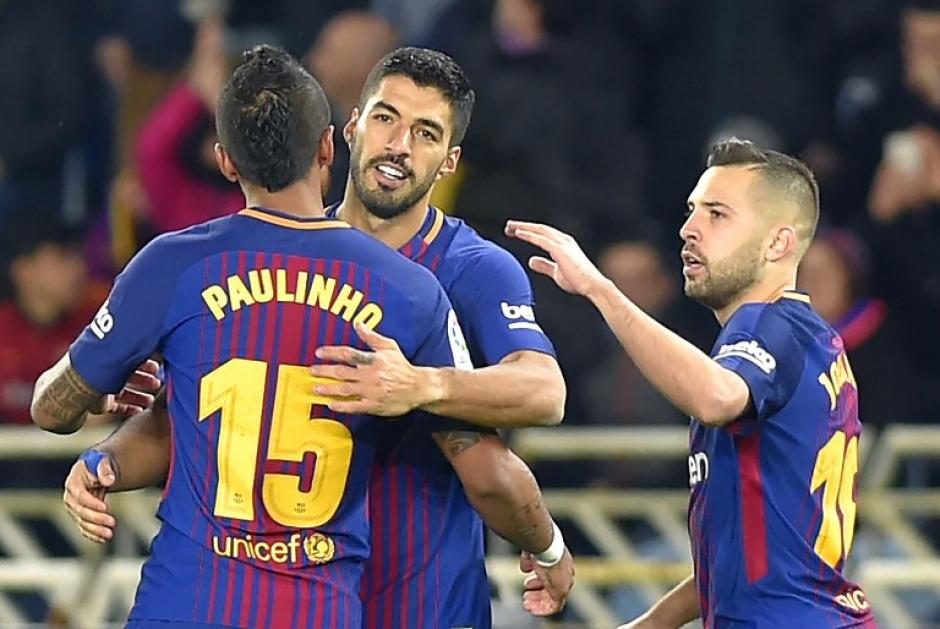Luis Suárez se convierte en el héroe del Barcelona en Anoeta
