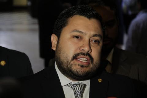 La pelea entre Hernández Azmitia y el ministro de Desarrollo