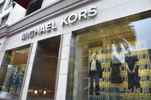 Michael Kors compra Versace por más de 2 mil millones de dólares