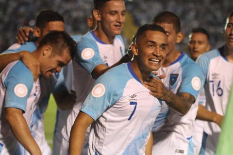Guatemala cumple y arranca con goleada la Liga de Naciones