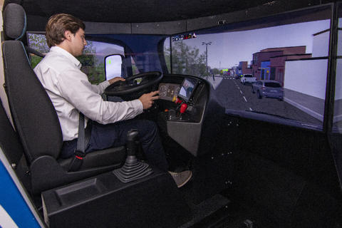 Simulador de manejo: la innovadora respuesta para carreteras seguras