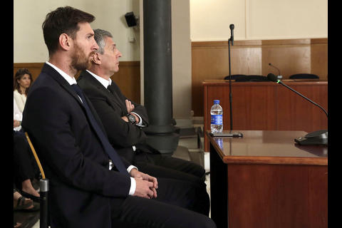 Tribunal condena a Messi a 21 meses de prisión por defraudación