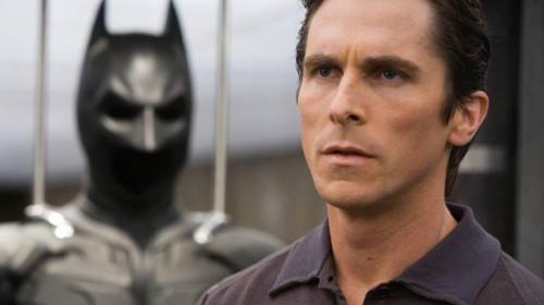 ¡Irreconocible! Así luce Christian Bale para su nueva película