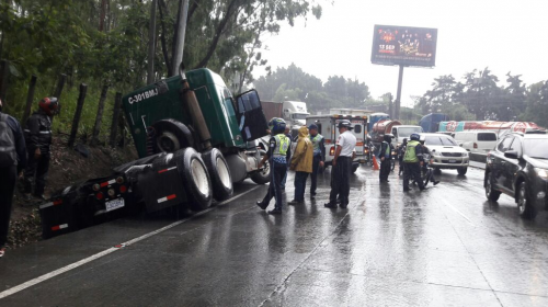 Fatal accidente entre camión y motorista en la cuesta de Villa Lobos
