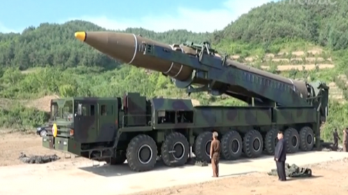 Corea del Norte publica video de lanzamiento de misil intercontinental