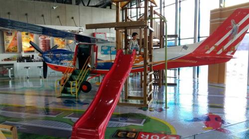 Inauguran área infantil en el Aeropuerto Internacional La Aurora