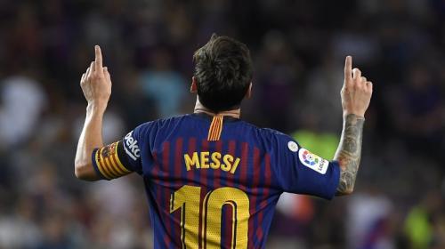 ¡Gol sorpresa! Messi burla a la barrera y hace historia en La Liga