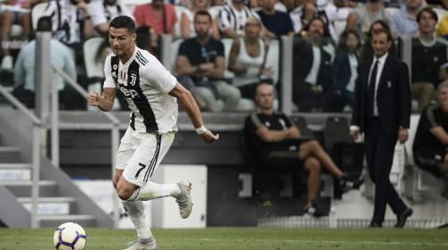 Juventus vence a la Lazio en el estreno de Ronaldo en Turín