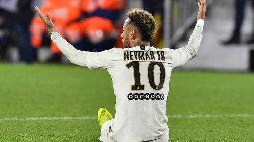 Neymar queda fuera del Top 10 en la lista de Balón de Oro