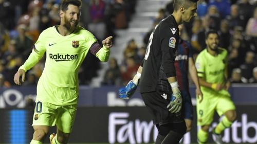 Magistral presentación de Messi y el Barça golea al Levante