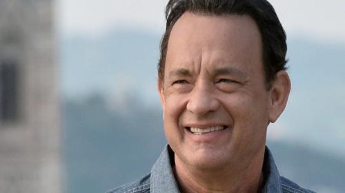 Video: Tom Hanks llega a un restaurante y paga la comida de todos