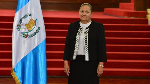 Juramentan a María Consuelo Porras como Fiscal General y jefa del MP