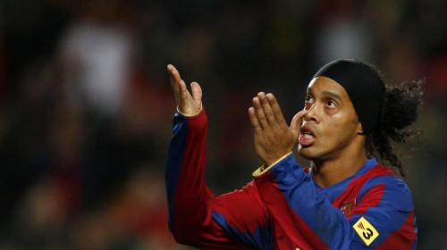 ¡Ronaldinho en la bancarrota! Sin dinero en sus cuentas bancarias