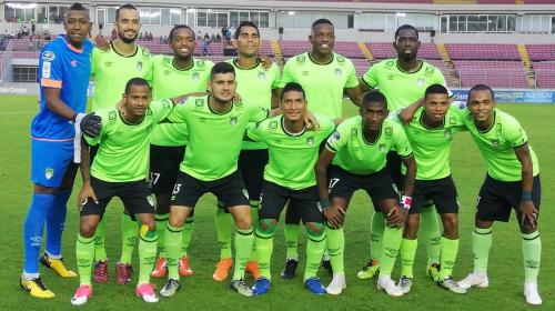 Equipo de Serrano Elías busca el título en el fútbol panameño 