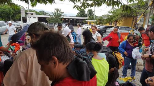 Caravana de migrantes hondureños llega a Chiquimula