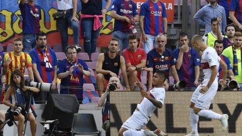 ¡Juegazo! Barcelona gana 3-2 al Huesca al final del primer tiempo