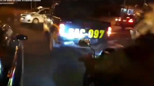 Video del accidente: así atropelló un PNC ebrio a un motorista