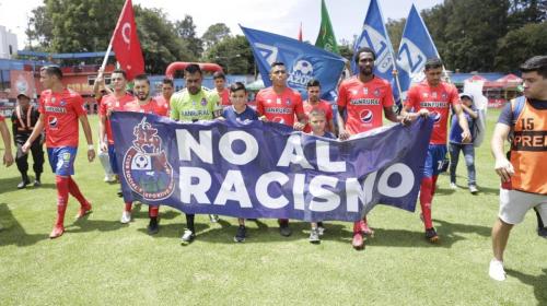 Municipal pide un alto al racismo en el juego contra Malacateco