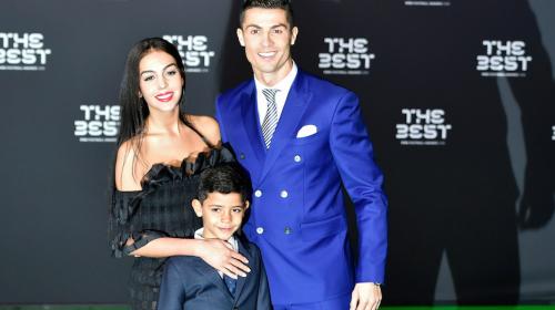 Novia de Cristiano Ronaldo sale a su defensa con este mensaje