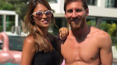 Antonela publicó peculiar foto de Messi y las redes explotan