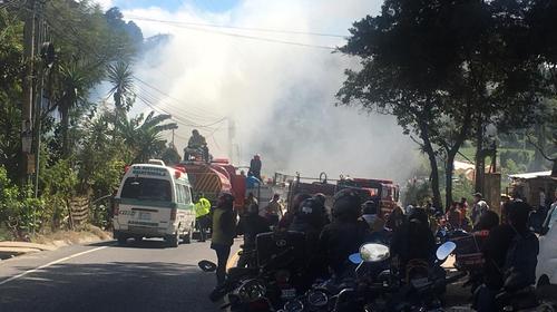 Potente incendio en recicladora genera alarma en Villa Nueva