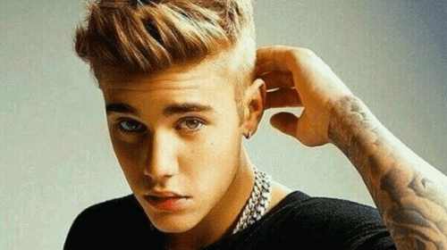 Justin Bieber se tatuó otra vez, pero ahora ¡en el rostro!