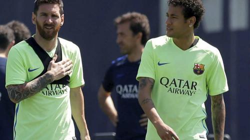 Neymar se burla de una extraña fotografía de Messi