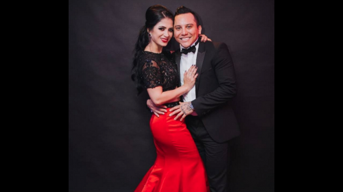 Edwin Luna anunció la fecha de su boda con Kimberly Flores 