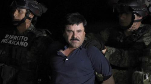 Disfuncional familia de narcos se cuela en el juicio del Chapo