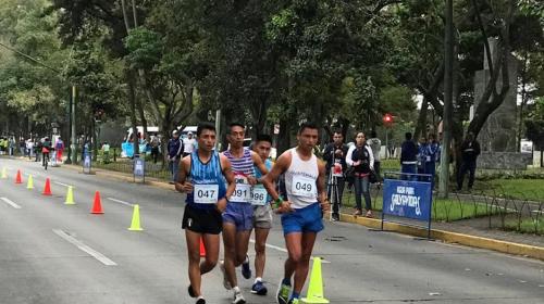 Erick Barrondo y Mirna Ortiz ganan campeonato de marcha en 50 km