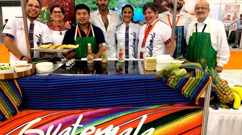 Platillos guatemaltecos triunfan en Feria Gastronómica de Miami