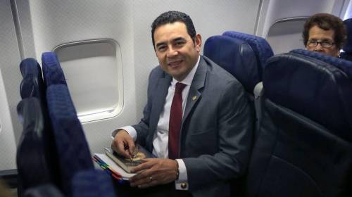 El avión presidencial y los viajes al extranjero de Jimmy Morales