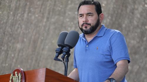 Jimmy Morales: "No me iré de Guatemala... mi país me necesita"