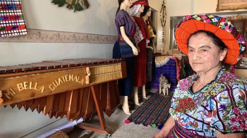 Conoce a la embajadora del folclor de Guatemala en Los Ángeles