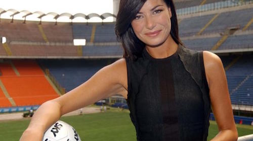 La bella esposa de Gianluigi Buffon dirigirá los premios The Best